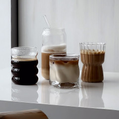 Фигурный прозрачный стакан 300 мл Corsair для коктейлей с фигурной волной по контуру