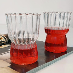 Фигурный прозрачный стакан 300 мл Corsair для коктейлей с фигурной волной по контуру