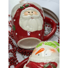 Большая кружка Снеговик в шапочке 400мл новогодняя керамическая