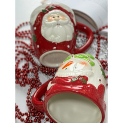 Большая кружка Дед мороз 400мл новогодняя керамическая с объемным рисунком