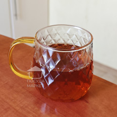 Прозрачная стеклянная чашка 350 мл Rhombus с текстурированным рельефом ромба
