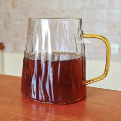 Скляна прозора чашка 400 мл Cold, велика кружка з текстурованим рельєфом і жовтою ручкою
