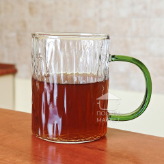 Прозрачная стеклянная чашка 300 мл Cold, большая кружка с текстурированным рельефом и зеленой ручкой