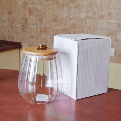 Сахарница, конфетница Frodo 700 мл с ребристым стеклом внутри и бамбуковой крышкой с кольцом