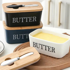 Масляна керамічна "Butter" з бамбуковою кришкою та ножем, белая