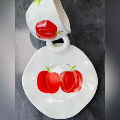 Фото 2 -Чашка з блюдцем 300 мл "Стигле яблуко"  ручної роботи, кераміка