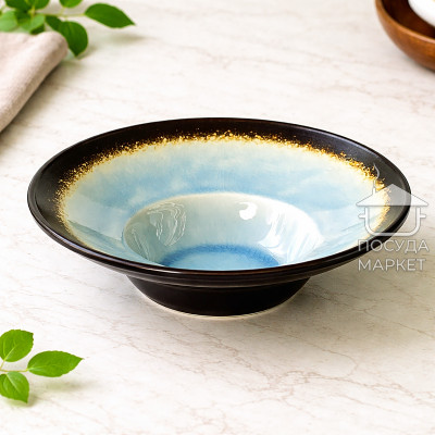 Тарілка для пасти з широким бортом 27см Desert Sun 290 мл, ніжно-блакитна, з темною окантовкою Тарілка для пасти з широким бортом 27см Desert Sun 290 мл, ніжно-блакитна, з темною окантовкою