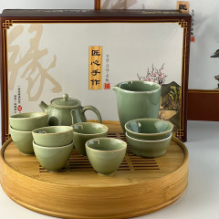 Набір для чайної церемонії 10 предметів Jade Serenity, глянцевий, нефритового кольору з контрастним обідком