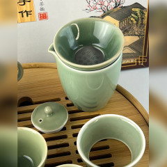 Набір для чайної церемонії 10 предметів Jade Serenity, глянцевий, нефритового кольору з контрастним обідком