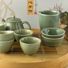Набір для чайної церемонії 10 предметів Jade Serenity, глянцевий, нефритового кольору з контрастним обідком