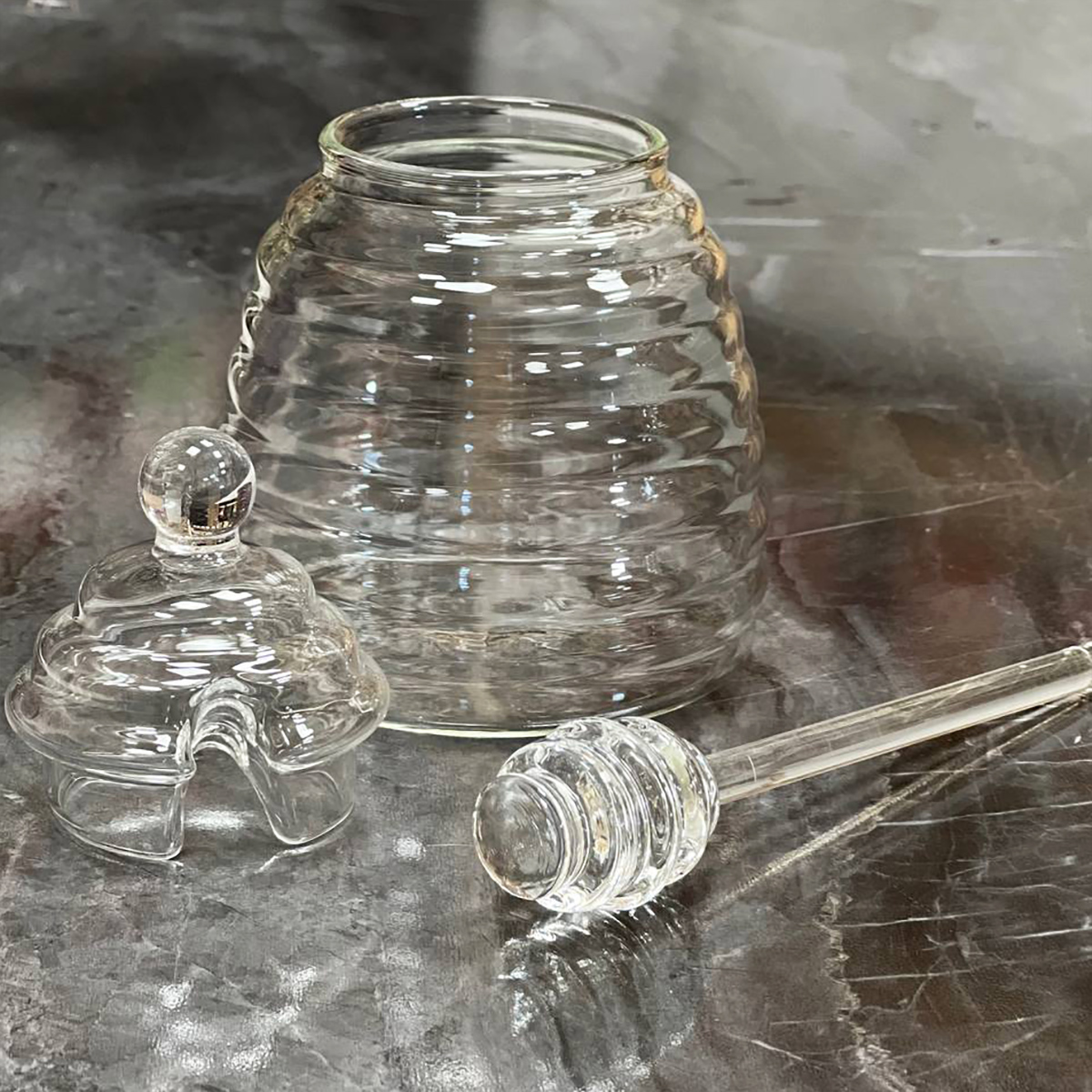 Банка для меда Honey Hive 500 мл, стеклянная с ложкой и крышкой