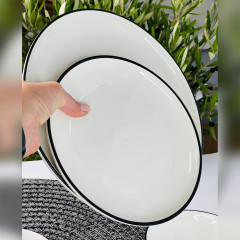 Тарелка обеденная круглая 26 см Velora, керамика, белая с черной окантовкой