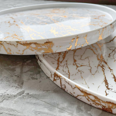 Фото 2 -Блюдо фарфоровое Мраморная Роскошь 30.7х30.7х2.4см, белый с золотом Фото 2 -Блюдо фарфоровое Мраморная Роскошь 30.7х30.7х2.4см, белый с золотом