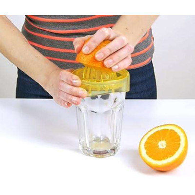 Фото 2 -Стакан-фрешниця ZestGlass Original 415мл з загартованого скла з насадкою для фреш (жовтий) Фото 2 -Стакан-фрешниця ZestGlass Original 415мл з загартованого скла з насадкою для фреш (жовтий)