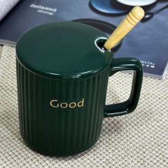 Кружка зеленая керамическая Refined taste 350мл с крышкой и ложкой 