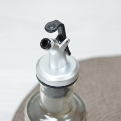 Бутылка для масла с дозатором 200 мл, диспенсер для масла Penguin 